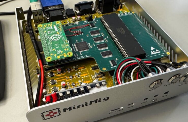 PiStorm68K: Dual 68000 CPU & PiStorm with Physical Switch Demo - AMiCube YouTube snapshot