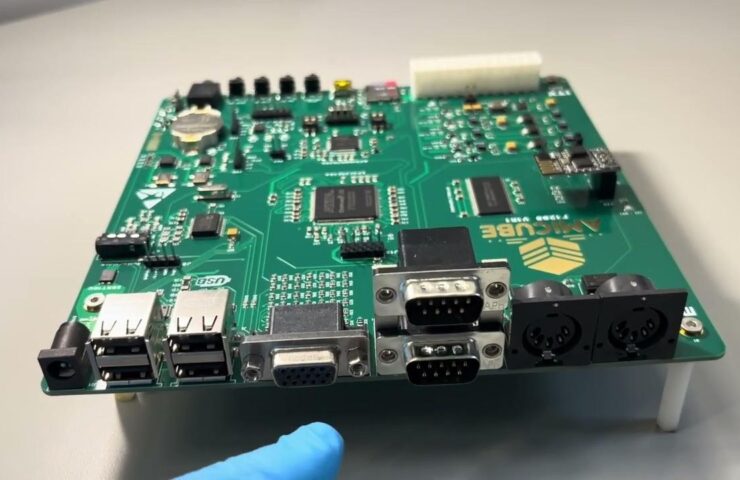 AmiCube F1200 - Hardware introduction - AMiCube YouTube snapshot